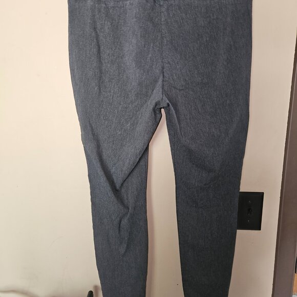 Worthington Skinny Ankle Pull-On Gray Pants - Picture 3 of 5